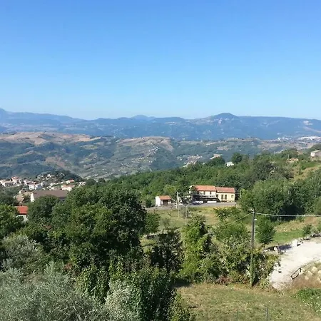 Nyaraló Oasis Of Peace With Enchanting Views Schiavi di Abruzzo